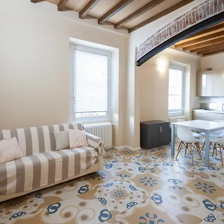 Cruise Port House By Wonderful Italy *